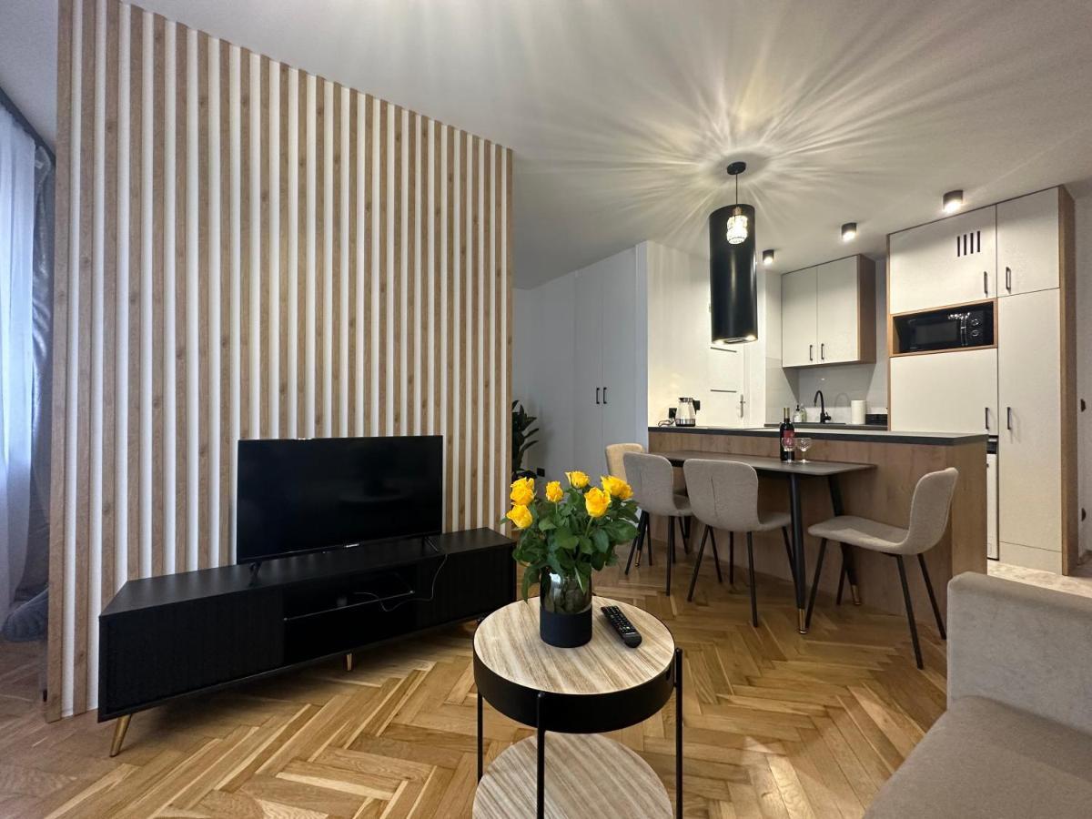 Mki Apartments - Zlota 69 Warsaw City Center Apartment 外观 照片
