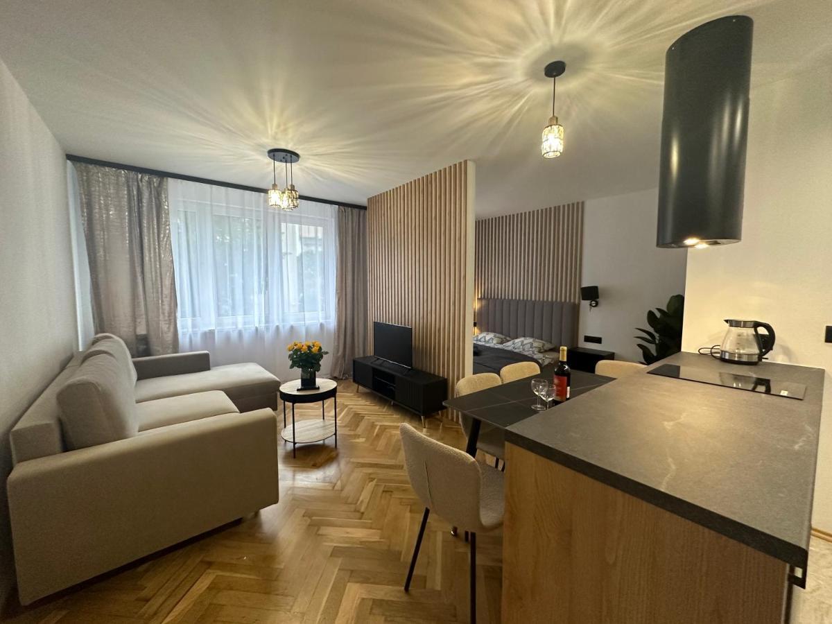 Mki Apartments - Zlota 69 Warsaw City Center Apartment 外观 照片